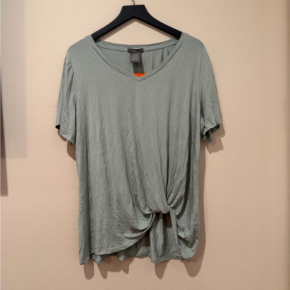 NWT Matty M Light Green Knot Front Tee